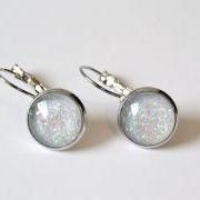 Sparkling white small earrings - pastel shades, round glass cabochon and glitters