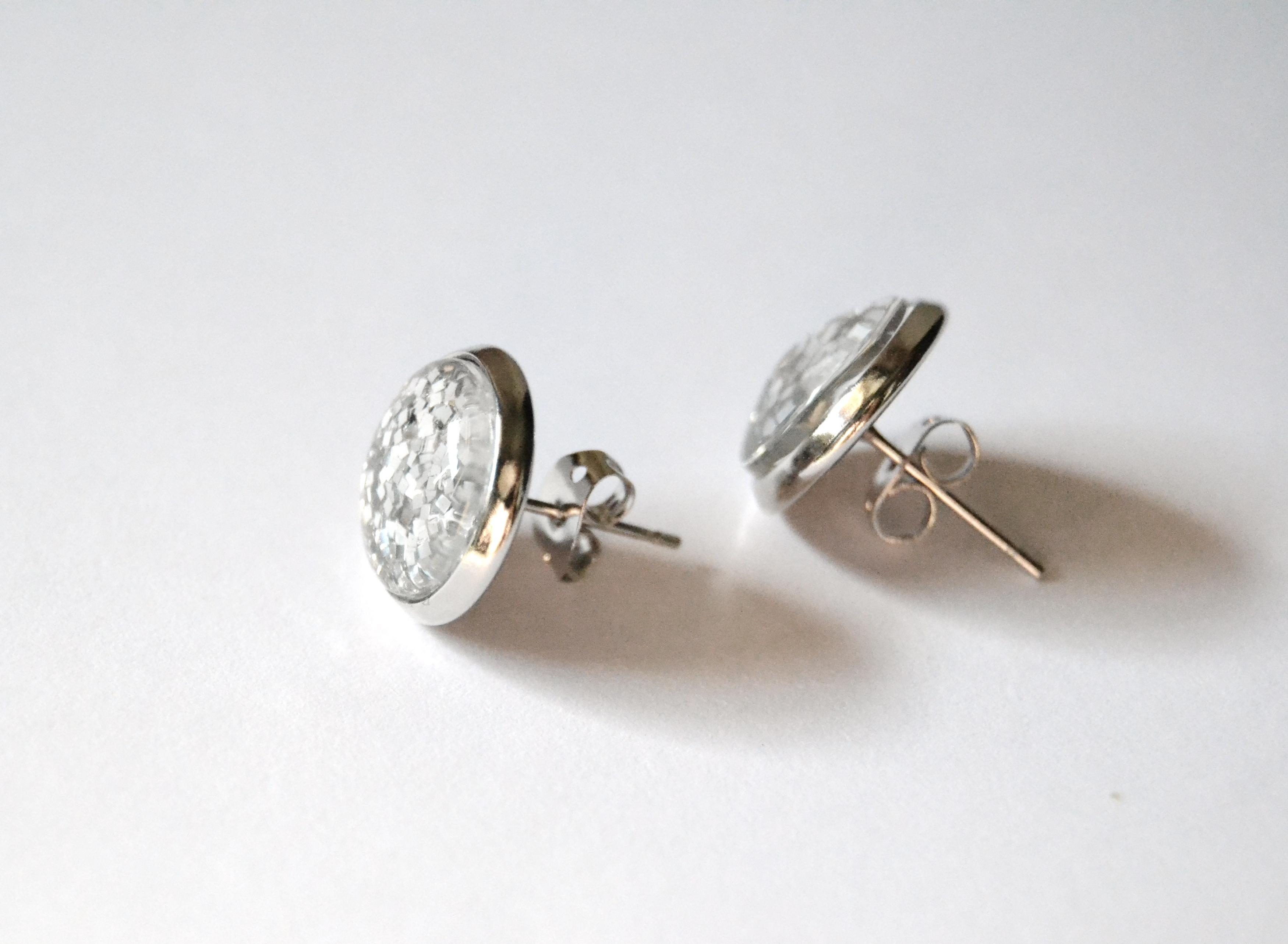 Sparkling Silver Post Earrings With Round Glass Cabochon And Glitters ...